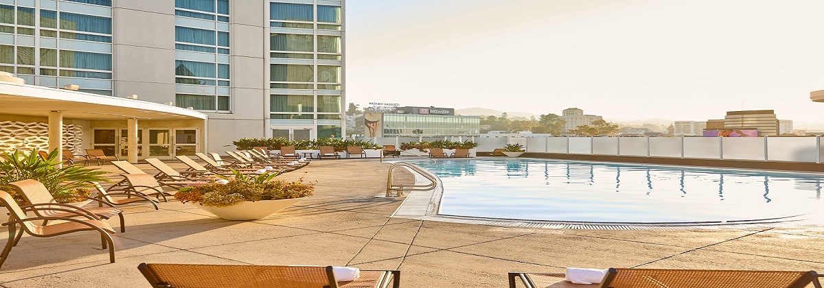Find Star Treatment at Loews Hollywood Hotel