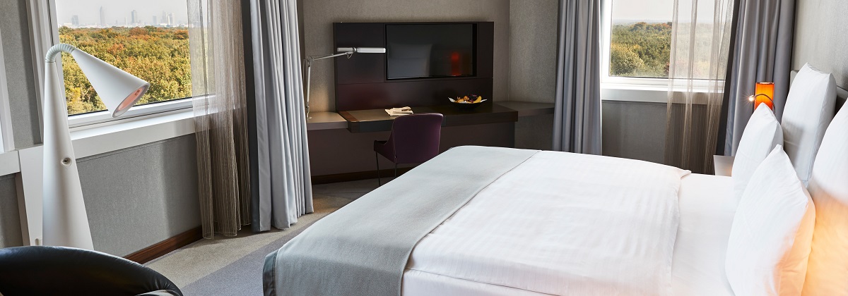 READY FOR TAKE-OFF! WELCOME TO THE STEIGENBERGER AIRPORT HOTEL FRANKFURT
