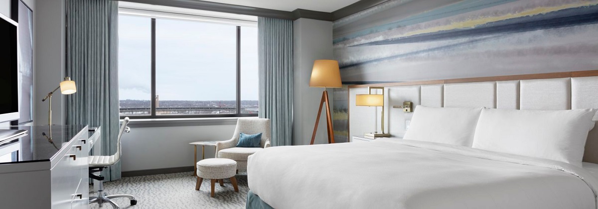 Loews Minneapolis Hotel Welcomes Guests like Family