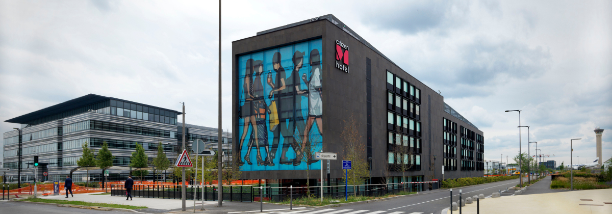 Stopovers are sleepovers at citizenM Paris Charles de Gaulle Airport hotel